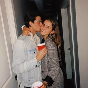 Meet your Posher, Felipe